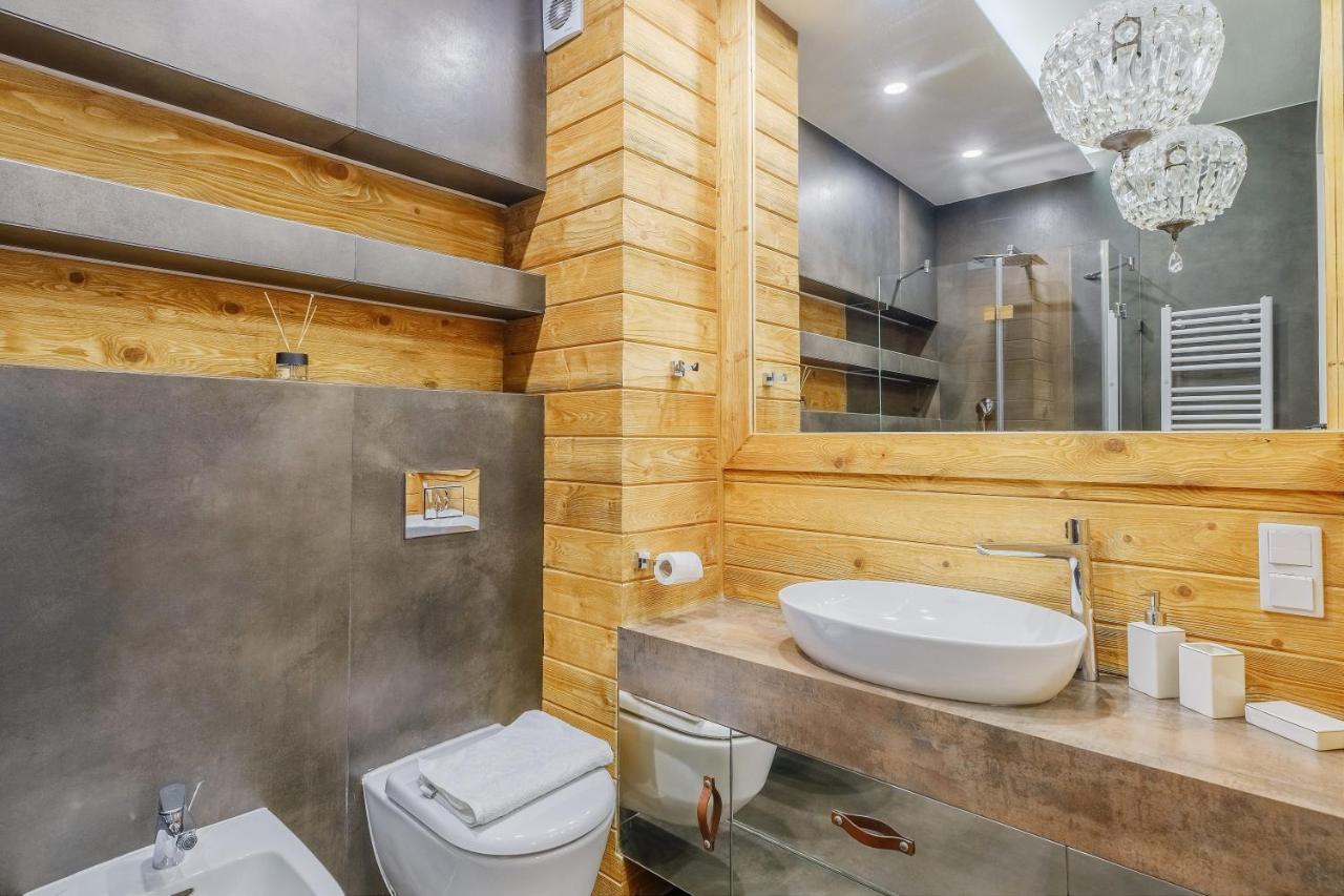 Apartamenty Pod Giewontem Gawra: Luxury Suite with Terrace, Sauna & Jacuzzi Near Krupówki Zakopane Exterior photo