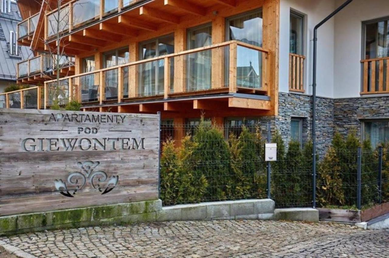 Apartamenty Pod Giewontem Gawra: Luxury Suite with Terrace, Sauna & Jacuzzi Near Krupówki Zakopane Exterior photo
