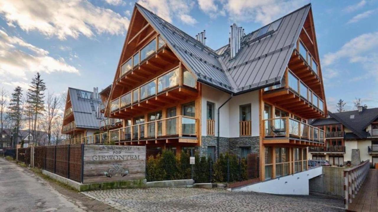 Apartamenty Pod Giewontem Gawra: Luxury Suite with Terrace, Sauna & Jacuzzi Near Krupówki Zakopane Exterior photo